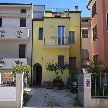 Pp09 Porto Potenza, Trilocale Fronte Mare